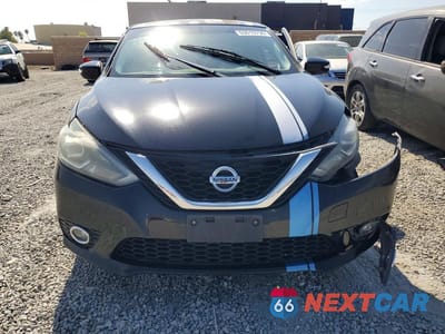 Piąte zdjęcie samochodu w środku: 2017 NISSAN SENTRA SR VIN:3N1AB7AP9HY408911 - miniatura
