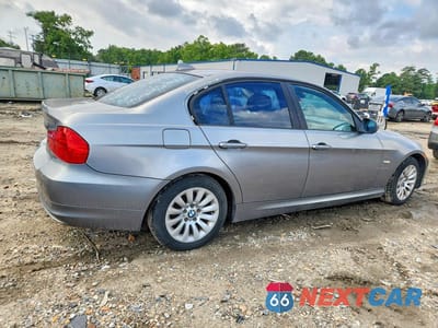 Trzecie zdjęcie samochodu z tyłu: 2009 BMW 328 I SULEV VIN:WBAPH57509NL76572 - miniatura