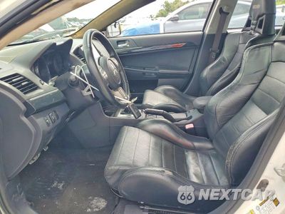 Zdjęcie 7 z 12 samochodu: 2013 MITSUBISHI LANCER EVOLUTION MR VIN:JA32W5FV2DU011733 - miniatura