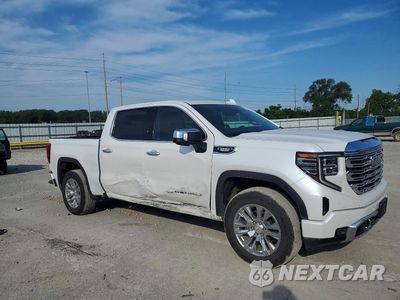 Czwarte zdjęcie samochodu z boku: 2023 GMC SIERRA K1500 DENALI VIN:3GTUUGE83PG151966 - miniatura