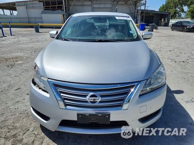 Piąte zdjęcie samochodu w środku: 2015 NISSAN SENTRA SL VIN:3N1AB7AP5FY332827 - miniatura