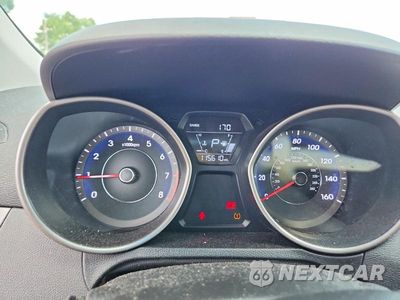 Zdjęcie 9 z 12 samochodu: 2016 HYUNDAI ELANTRA VALUE EDITION VIN:5NPDH4AE9GH777690 - miniatura