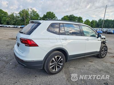 Trzecie zdjęcie samochodu z tyłu: 2024 VOLKSWAGEN TIGUAN S VIN:3VVRB7AX6RM158201 - miniatura