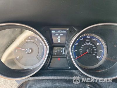 Zdjęcie 9 z 13 samochodu: 2013 HYUNDAI ELANTRA GT BASE VIN:KMHD35LE4DU121430 - miniatura