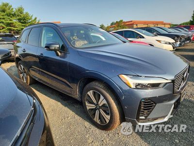 Czwarte zdjęcie samochodu z boku: 2024 VOLVO XC60 PLUS VIN:YV4H60DL1R1829234 - miniatura