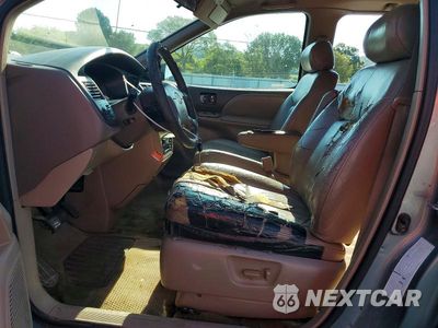 Zdjęcie 7 z 13 samochodu: 2000 TOYOTA SIENNA XLE VIN:4T3ZF13C3YU232925 - miniatura