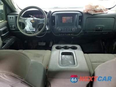 Zdjęcie 8 z 13 samochodu: 2018 CHEVROLET SILVERADO K3500 VIN:1GB4KYCY0JF279707 - miniatura