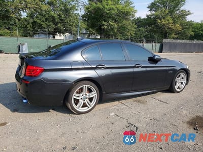 Trzecie zdjęcie samochodu z tyłu: 2011 BMW 550 XI VIN:WBAFU9C52BC783542 - miniatura