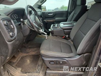 Zdjęcie 7 z 12 samochodu: 2021 CHEVROLET SILVERADO K1500 LT VIN:1GCUYDET6MZ295997 - miniatura