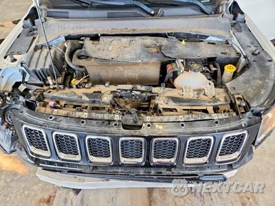 Zdjęcie 12 z 14 samochodu: 2019 JEEP COMPASS LIMITED VIN:3C4NJDCB6KT596163 - miniatura