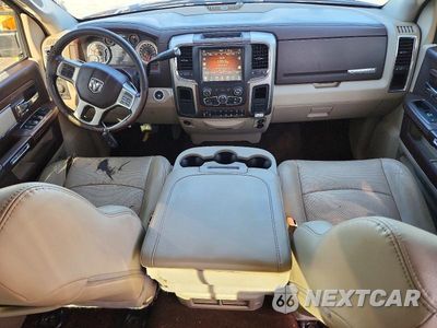 Zdjęcie 8 z 12 samochodu: 2017 RAM 2500 LARAMIE VIN:3C6UR4KL8HG577993 - miniatura