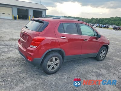 Trzecie zdjęcie samochodu z tyłu: 2020 CHEVROLET TRAX 1LT VIN:3GNCJPSBXLL230936 - miniatura