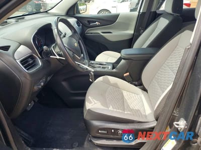 Zdjęcie 7 z 14 samochodu: 2021 CHEVROLET EQUINOX LT VIN:2GNAXUEVXM6135633 - miniatura