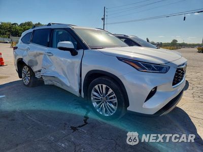 Czwarte zdjęcie samochodu z boku: 2026 TOYOTA HIGHLANDER PLATINUM VIN:5TDKDRBH9TS597705 - miniatura