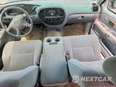 Zdjęcie 8 z 12 samochodu: 2001 TOYOTA TUNDRA SR5 VIN:5TBRT34191S148710 - miniatura