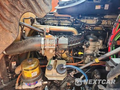 Zdjęcie 11 z 13 samochodu: 2014 FREIGHTLINER CASCADIA - SEMI TRUCK VIN:1FUGGLD5XELFK3349 - miniatura