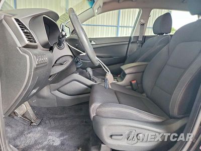 Zdjęcie 7 z 12 samochodu: 2021 HYUNDAI TUCSON SPORT VIN:KM8J33AL2MU325698 - miniatura