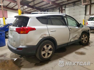 Trzecie zdjęcie samochodu z tyłu: 2014 TOYOTA RAV4 XLE VIN:2T3RFREV9EW195307 - miniatura