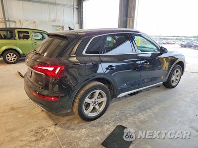 Trzecie zdjęcie samochodu z tyłu: 2021 AUDI Q5 PREMIUM VIN:WA1AAAFY4M2059870 - miniatura