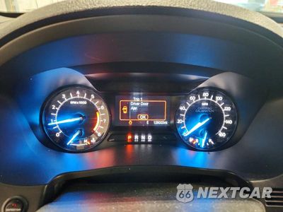 Zdjęcie 9 z 13 samochodu: 2016 FORD EXPLORER VIN:1FM5K8AR6GGA01632 - miniatura