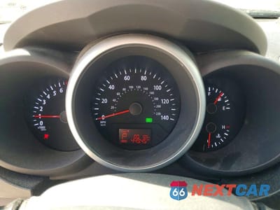 Zdjęcie 9 z 13 samochodu: 2013 KIA SOUL + VIN:KNDJT2A61D7520859 - miniatura