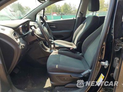 Zdjęcie 7 z 12 samochodu: 2018 CHEVROLET TRAX LS VIN:3GNCJKSB4JL306473 - miniatura