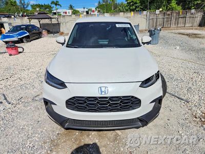 Piąte zdjęcie samochodu w środku: 2024 HONDA HR-V LX VIN:3CZRZ1H30RM730142 - miniatura