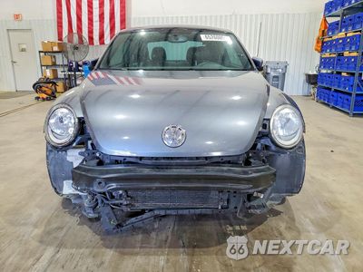 Piąte zdjęcie samochodu w środku: 2014 VOLKSWAGEN BEETLE BEETLE, BEETLE BLACK TURBO, BEETLE WHITETURBO VIN:3VWJX7AT1EM630872 - miniatura