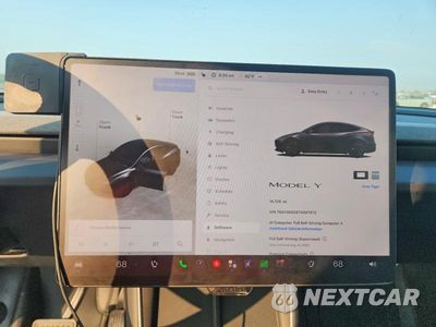 Zdjęcie 9 z 13 samochodu: 2026 TESLA MODEL Y VIN:7SAYGDED8TA597972 - miniatura