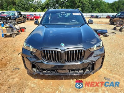 Piąte zdjęcie samochodu w środku: 2025 BMW X5 VIN:5UX23EU09S9Y87702 - miniatura