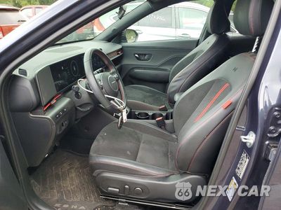 Zdjęcie 7 z 13 samochodu: 2025 HYUNDAI KONA N LINE S VIN:KM8HBCA34SU271318 - miniatura