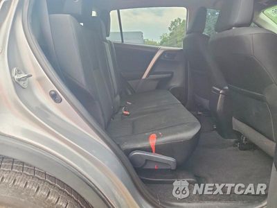 Zdjęcie 11 z 13 samochodu: 2017 TOYOTA RAV4 LE VIN:2T3ZFREV2HW393408 - miniatura