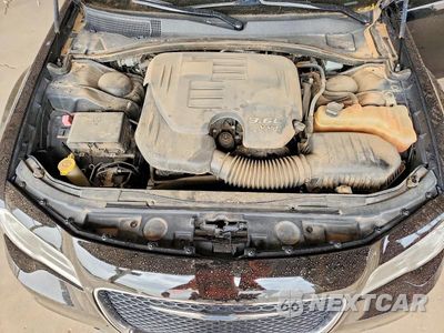 Zdjęcie 11 z 12 samochodu: 2017 CHRYSLER 300 LIMITED VIN:2C3CCAAGXHH544281 - miniatura