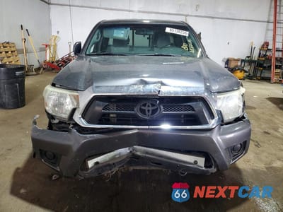 Piąte zdjęcie samochodu w środku: 2014 TOYOTA TACOMA BASE VIN:5TFTX4CN3EX041163 - miniatura