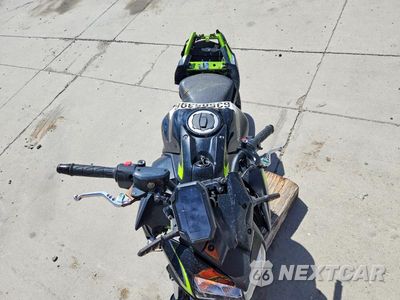 Piąte zdjęcie samochodu w środku: 2022 KAWASAKI ER650 L VIN:ML5EREL14NDA50250 - miniatura