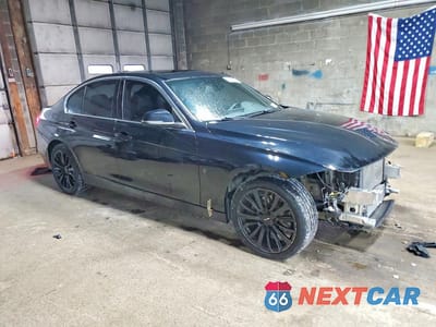Czwarte zdjęcie samochodu z boku: 2016 BMW 328 XI SULEV VIN:WBA8E3G54GNT75892 - miniatura