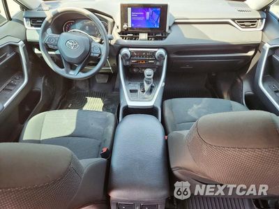 Zdjęcie 8 z 12 samochodu: 2024 TOYOTA RAV4 LE VIN:2T3H1RFVXRC287798 - miniatura