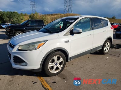 2016 FORD ESCAPE SE 1FMCU9G97GUA32212 - główne zdjęcie licytacji z USA - miniatura