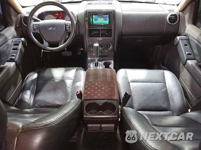Zdjęcie 8 z 13 samochodu: 2010 FORD EXPLORER XLT VIN:1FMEU6DE2AUA95461 - miniatura
