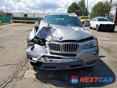 Piąte zdjęcie samochodu w środku: 2012 BMW X3 XDRIVE28I VIN:5UXWX5C57CL721203 - miniatura