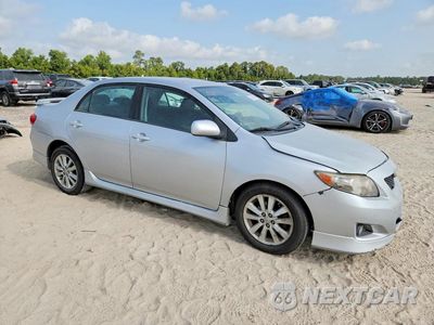 Czwarte zdjęcie samochodu z boku: 2010 TOYOTA COROLLA S VIN:1NXBU4EE5AZ352294 - miniatura