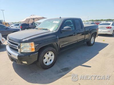 2010 CHEVROLET SILVERADO K1500 LT 1GCSKSE32AZ162498 - główne zdjęcie licytacji z USA - miniatura