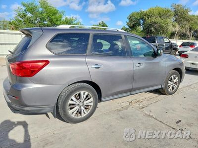 Trzecie zdjęcie samochodu z tyłu: 2017 NISSAN PATHFINDER S VIN:5N1DR2MN2HC622291 - miniatura