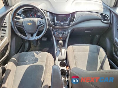 Zdjęcie 8 z 13 samochodu: 2018 CHEVROLET TRAX LS VIN:KL7CJNSB3JB711992 - miniatura