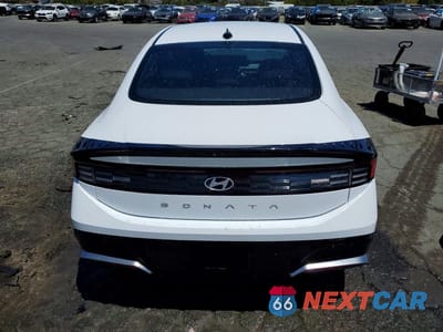 Zdjęcie 6 z 13 samochodu: 2025 HYUNDAI SONATA SEL VIN:KMHL64JAXSA493995 - miniatura
