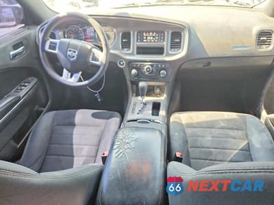 Zdjęcie 8 z 12 samochodu: 2011 DODGE CHARGER VIN:2B3CL3CG5BH548817 - miniatura