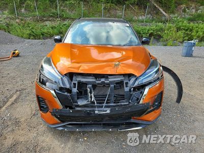 Piąte zdjęcie samochodu w środku: 2021 NISSAN KICKS SR VIN:3N1CP5DV4ML541544 - miniatura