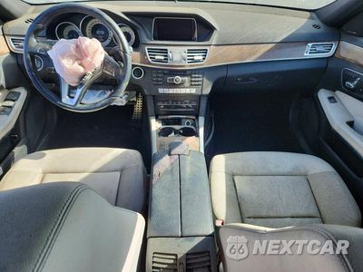 Zdjęcie 8 z 12 samochodu: 2014 MERCEDES-BENZ E 350 VIN:WDDHF5KB6EB012653 - miniatura