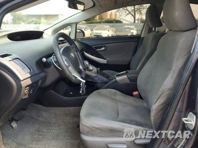 Zdjęcie 7 z 12 samochodu: 2013 TOYOTA PRIUS THREE VIN:JTDKN3DU6D1623776 - miniatura
