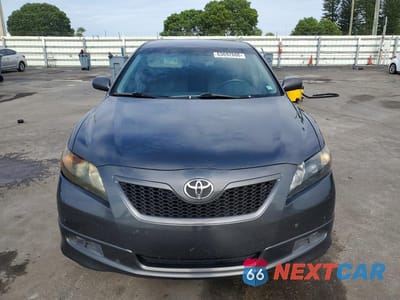 Piąte zdjęcie samochodu w środku: 2007 TOYOTA CAMRY SE VIN:4T1BE46K57U632775 - miniatura